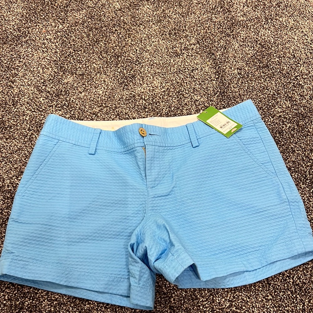 Lilly Pulitzer Short - Picture 1 of 2